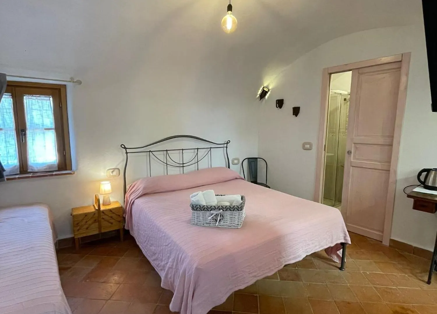 Hotel A Burga Du Muntin à Spotorno 0*,