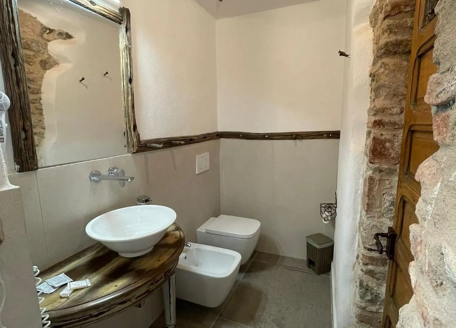 Hotel A Burga Du Muntin à Spotorno Maison d'hôtes