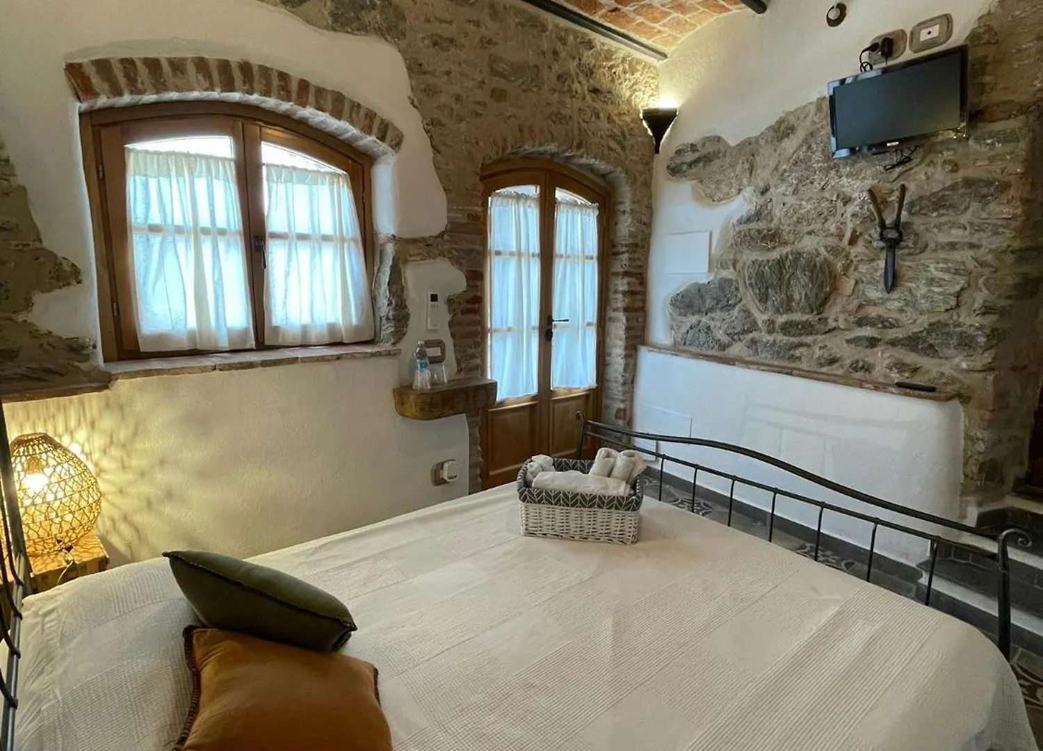 Hotel A Burga Du Muntin à Spotorno